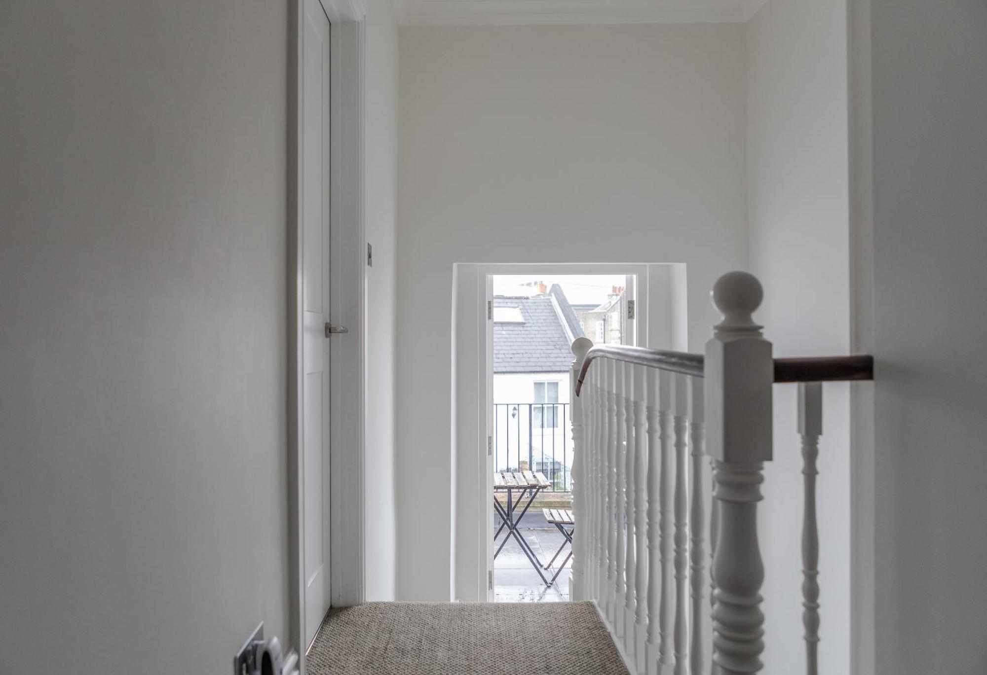 Number 53 - Stunning Maisonette With Parking In Kensington & Chelsea London Exterior photo