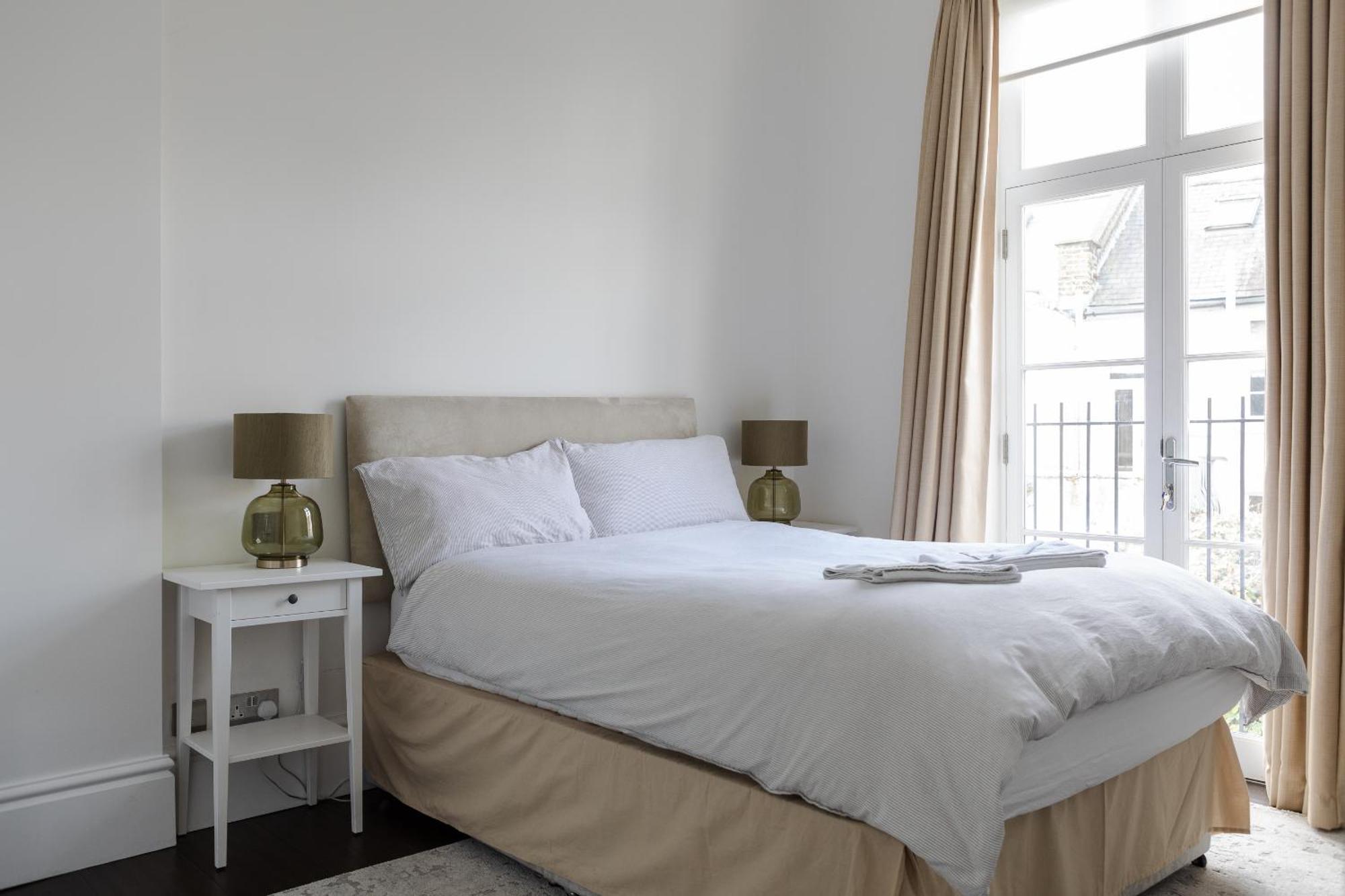Number 53 - Stunning Maisonette With Parking In Kensington & Chelsea London Exterior photo